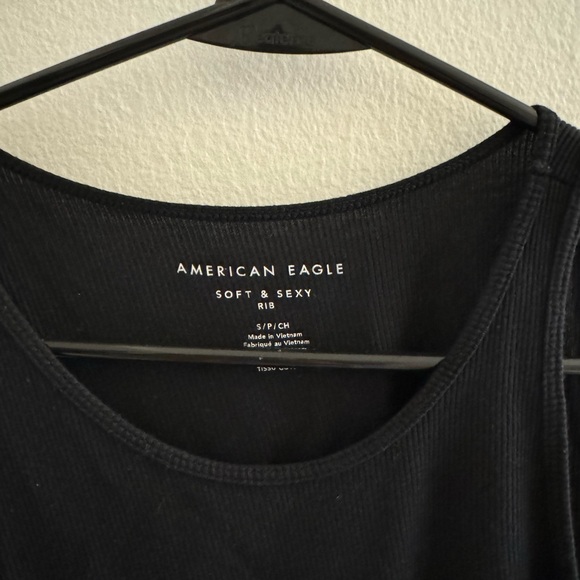 Arie Soft and Sexy Back Crop Tank Top in Size Small (Never been worn!!) - Picture 2 of 5